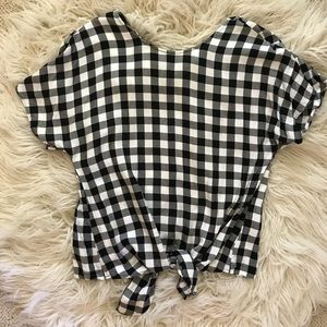 Madewell Gingham tie front blouse 🖤